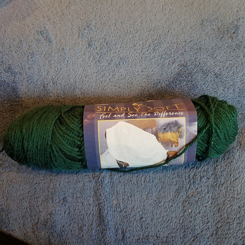 Caron Simply Soft Yarn Dark Sage 3oz Green Worsted Acrylic 4 Ply vintage